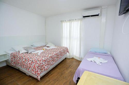 Standard Triple Room image 2