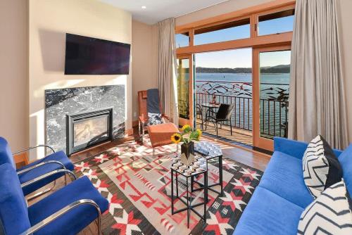 Salishan Chief Suite by EMR Vacation Rentals - Duncan