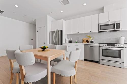 Chic Urban Retreat in LA- 2B1B Apartment, Los Angeles (fotografie 6)