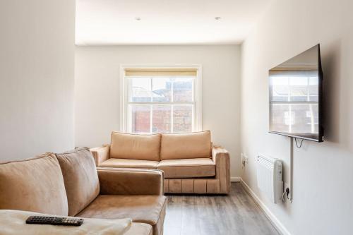 Liverpool City Stay 1-Bed apartment with 2 Sofa Beds, Sleeps up to 6, Liverpool
