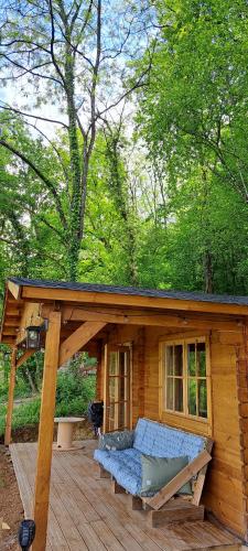 Wooden Cabin - La Fleurie - on Campsite in Saint Robert, Camping Florecer in Segonzac (Limousin)