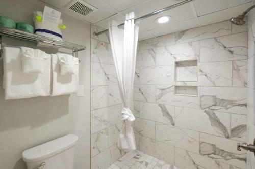 Marea Azul by Casanita - Designer Oceanfront Suite, Myrtle Beach (foto 7)