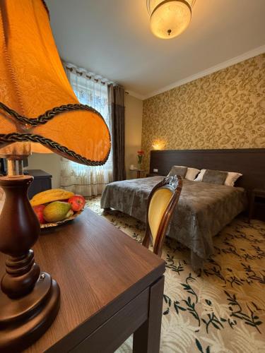 Deluxe Double Room image 4