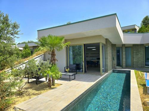 Peldbaseins, Nature Retreat with Private Pool 279 in Fushë-Draçi