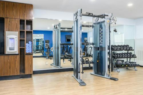 Four Points by Sheraton Bedford Manchester Airport - 피트니스 센터