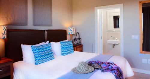 2 bedrooms, 2 beds