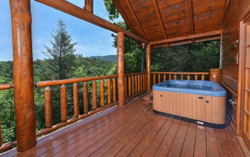 Facilities, Almost Bearadise in Pittman Center