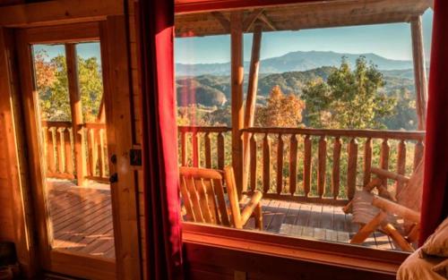 Mountain Playhouse in Sevierville, USA