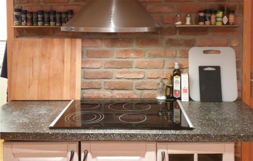 virtuve, 2 Bedroom Awesome Home In Mörsil (2 Bedroom Awesome Home In Morsil) in Ocke