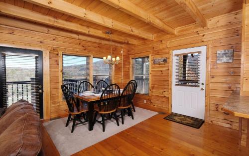 Red Cedar Lodge in Sevierville, USA