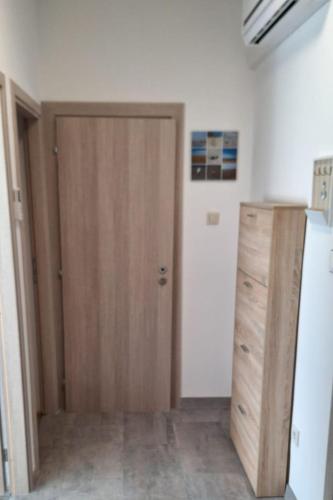 Two-Bedroom Apartment with Balcony and Sea View image 1
