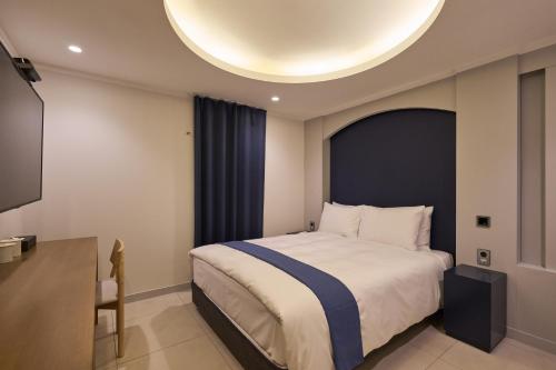 Blueduck hotel, Сеул (фото 11)