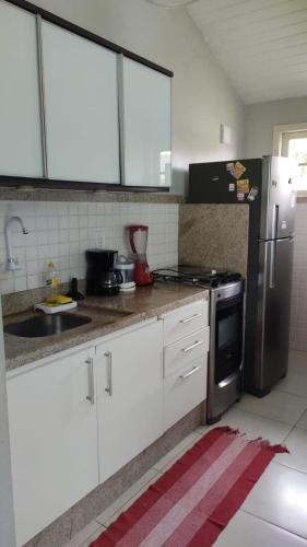 Casa a 20 metros da praia, Wi-Fi em condomínio privado! (Casa a 20 metros da praia, Wi-Fi em condominio privado!) in Praia Baia Formosa