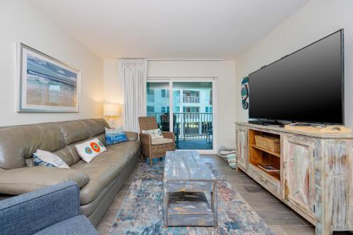 Harbor House B19 condo