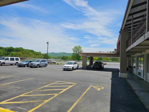 The Edyn Motel - image 7