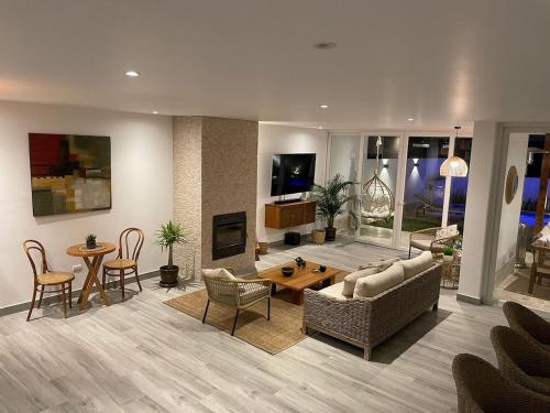 Casa Bahía Paracas Condominium Oasis
