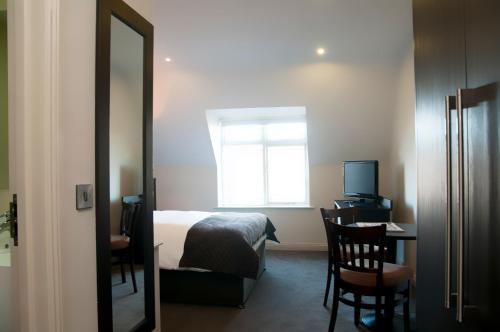 Dinn Rí Hotel Room Type - Double or Twin Room