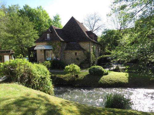 Le Moulin De La Beune