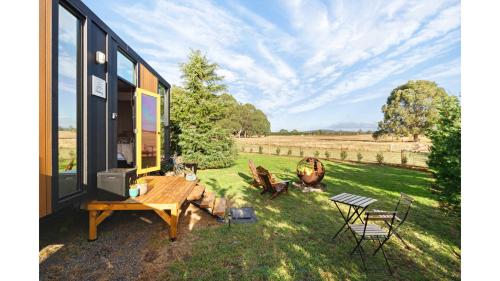 A szálláshely kívülről, Golden Hour Hideaway by Tiny Away in Glenlyon