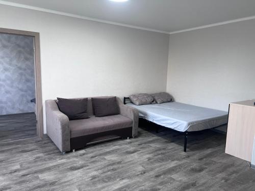 Посуточно двухкомнатная квартира город Балхаш, Balqash (foto 8)