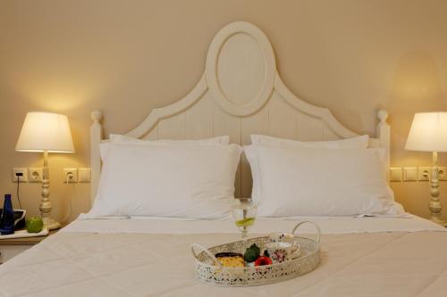 Ionia Suites - image 4