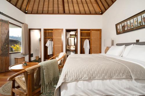 발리 Kibubu Forever Bali 4성급 게스트하우스 스위트룸