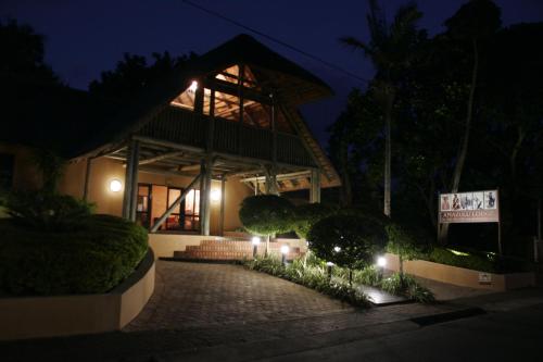 Entrance, AmaZulu Lodge in St Lucia