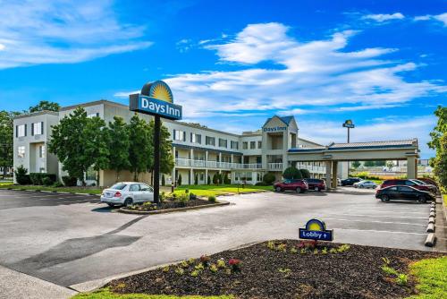 Days Inn by Wyndham Chattanooga/Hamilton Place in Chattanooga, USA