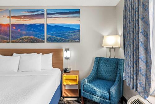 Days Inn by Wyndham Chattanooga/Hamilton Place near Tennessee Valley Railroad Museum