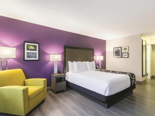 La Quinta by Wyndham Virginia Beach - image 7