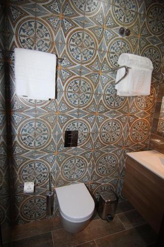 Hotel Boutique Restaurant Gloria, Tirana (foto 7)
