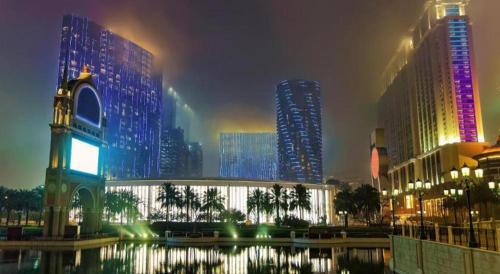 City of Dreams - The Countdown Hotel - image 2