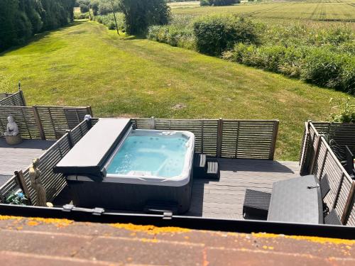 Footpath Cottages in Chislet