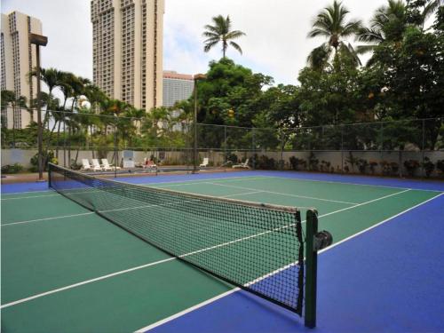 Marina Tower Waikiki – Honolulu, HI