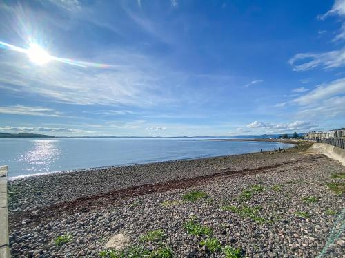 A szálláshely kívülről, Largs Brisbane Cottage in Largs városközpont