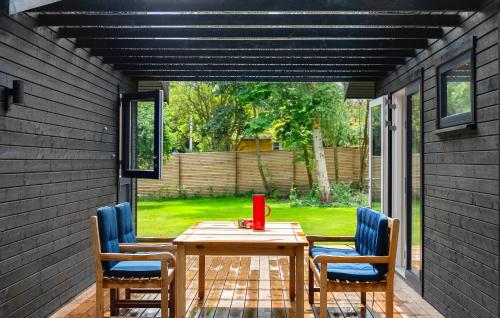 ทัศนียภาพภายนอกโรงแรม, Amazing Home In Hundested With Kitchen in ฮันเดอสเทด