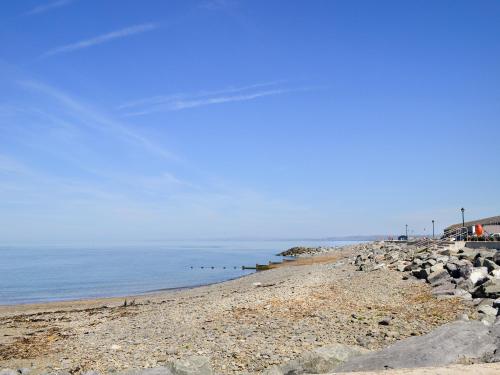Viesnīcas āriene, Roath in Cilcennin