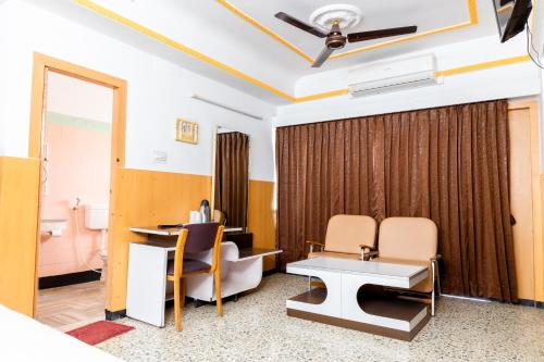 Superior Double Room image 10