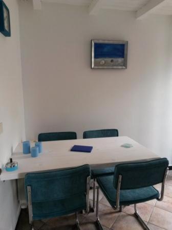 2 bedrooms, 6 beds
