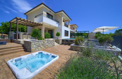 Luxury Villas LORD and LADY
