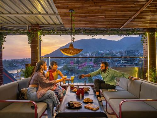 ทัศนียภาพ, The Hosteller Rishikesh, Ganges in ริชิเคช