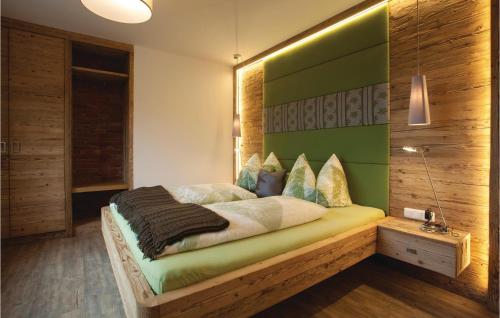 Three-Bedroom Apartment in Kartitsch - image 6