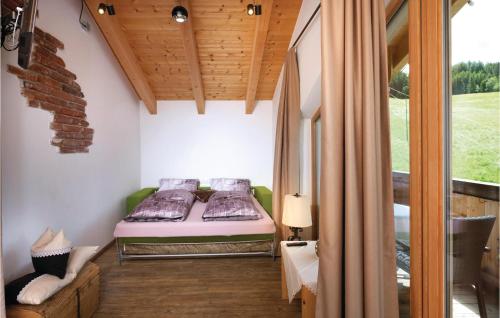 Three-Bedroom Apartment in Kartitsch - main image