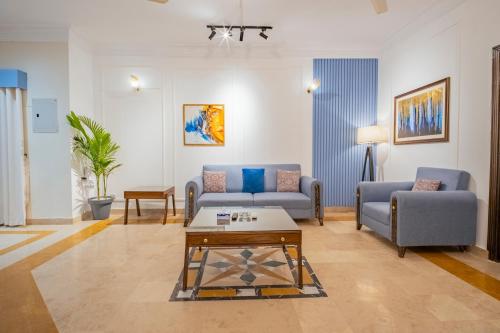 Serenity Suites - Luxury 2BR Apartment F-11 Islamabad - image 3