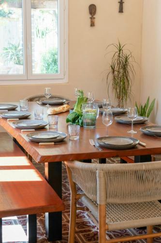 Exterior view, Provencal Farmhouse In Preserved Natural Setting in Frejus