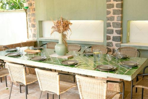 Exterior view, Provencal Farmhouse In Preserved Natural Setting in Frejus