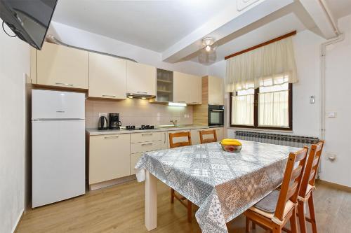 Two-Bedroom Apartment image 1