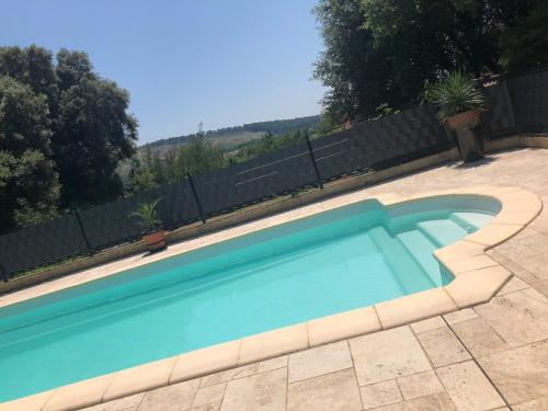 Garden level, pool access, La Massane in Vallabrix