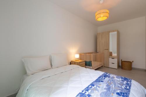 Two-Bedroom Apartment image 8