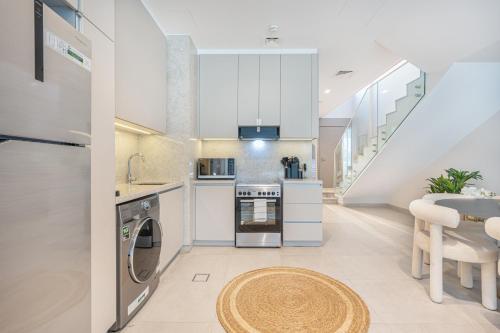 Lovely Duplex Townhouse minutes from Downtown, Dubai (Foto 9)